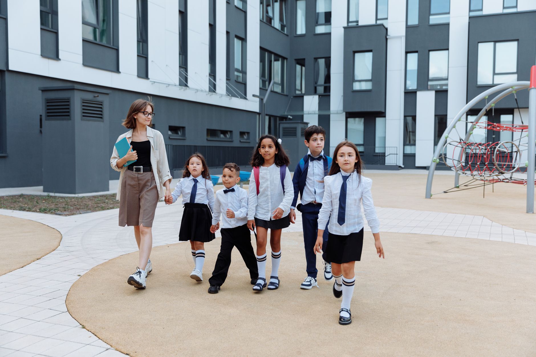 Why High-Performing Schools in England ‘Should Be Encouraged to Admit More White Working-Class Pupils’ – and What It Means for Malaysian Students